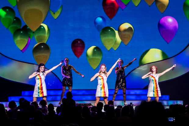 Afscheid oude K3, welkom nieuwe K3 in Brabanthallen Den Bosch – door Marcel Krijgsman