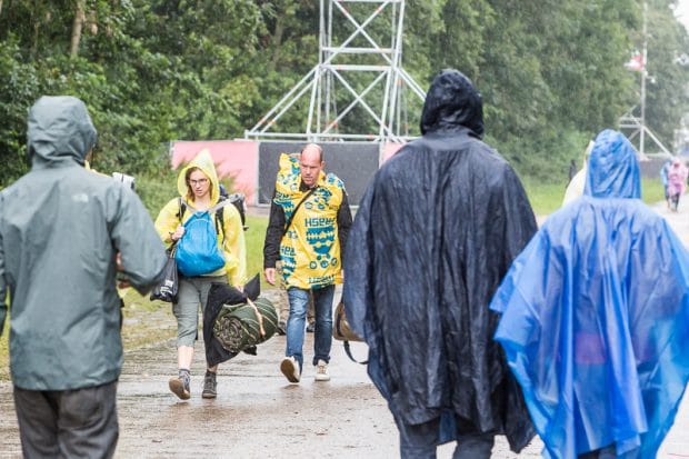Regenachtige start op zondagochtend