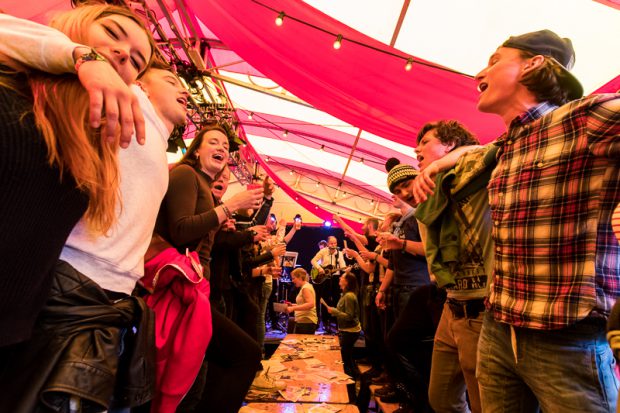 Paaspop