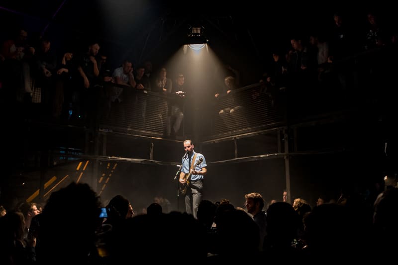 De Staat In The Round