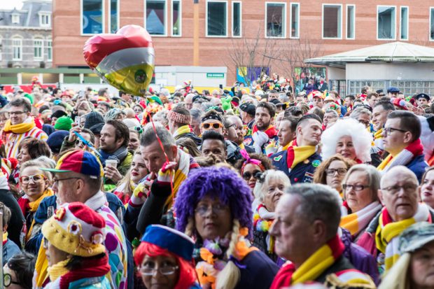 Intocht Prins Amadeiro in Oeteldonk