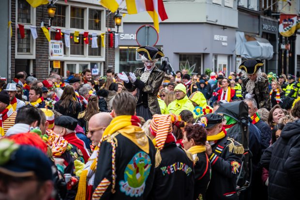 Carnaval in Oeteldonk door Marcel Krijgsman