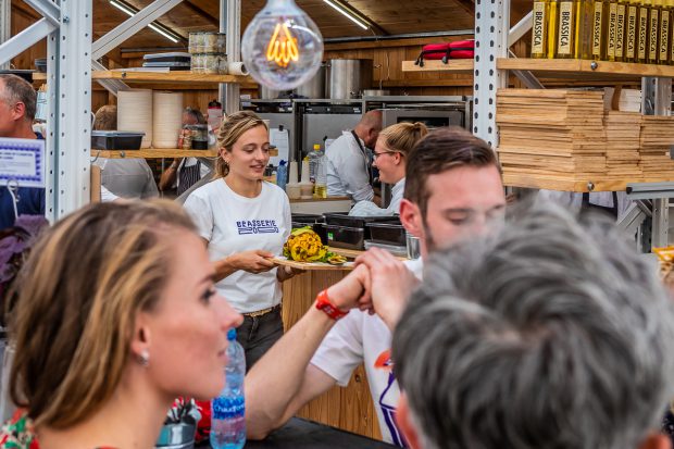 Brasserie 2050 op Lowlands door Marcel Krijgsman