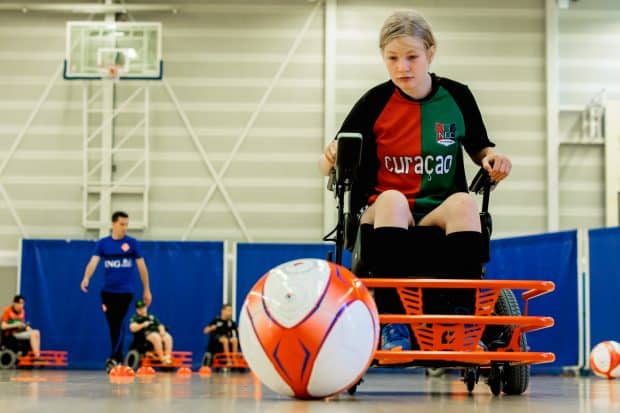 Elektrisch rolstoelvoetbal