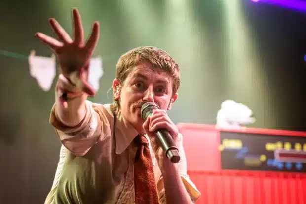 Rapper Elmer op het Lowlands festival