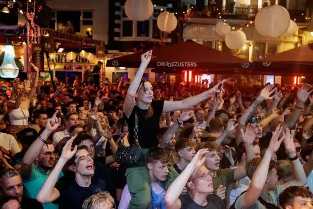 Publiek tijdens Vierdaagsefeesten